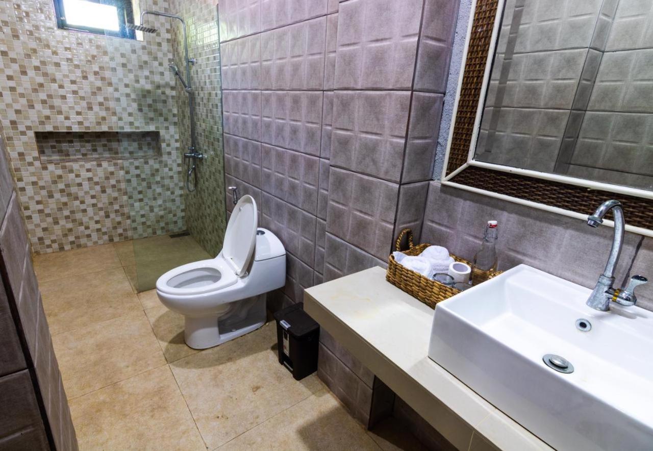 Villa Il Nido Batulayar Lajor Phòng bức ảnh