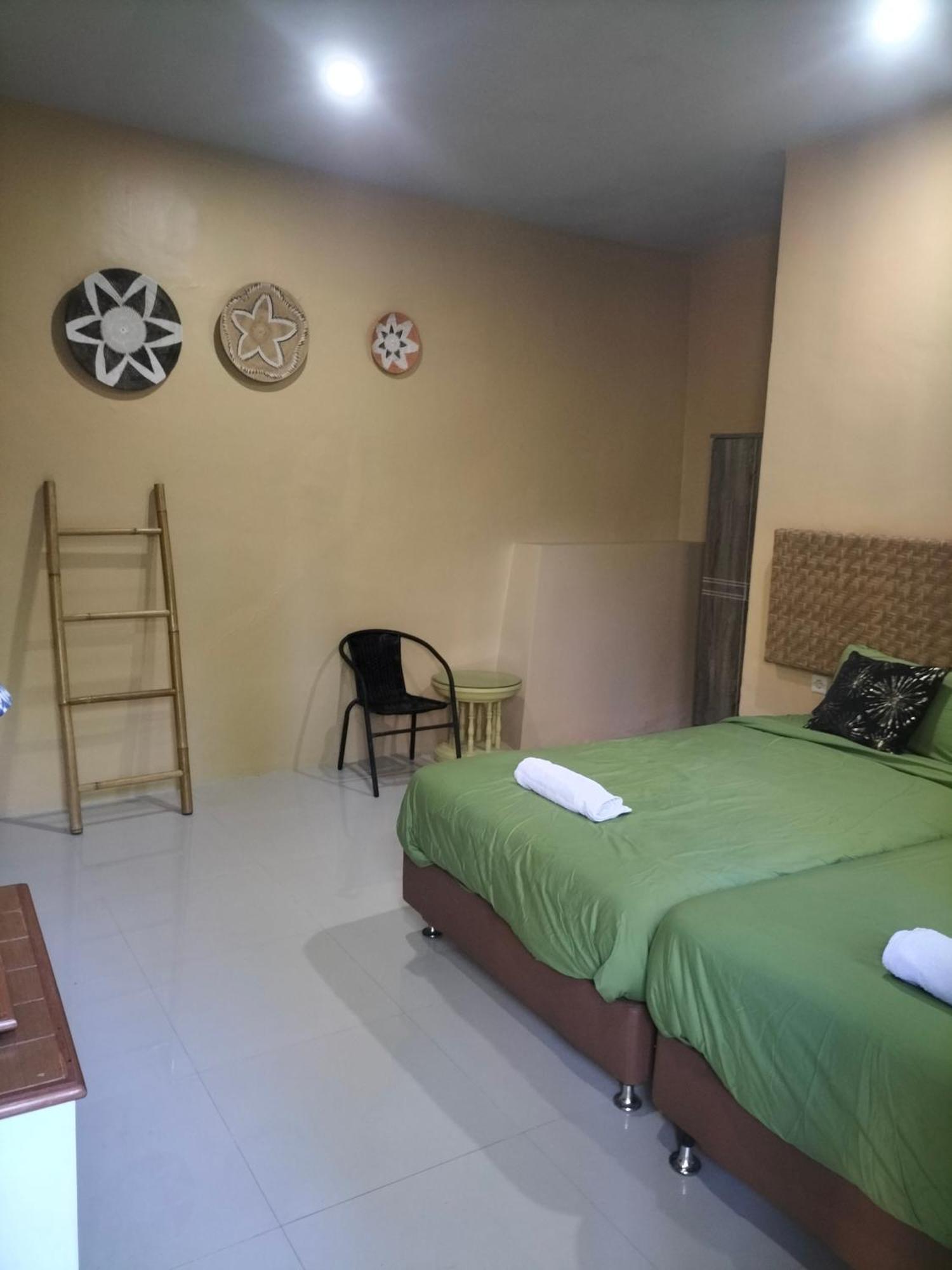 Villa Il Nido Batulayar Lajor Phòng bức ảnh
